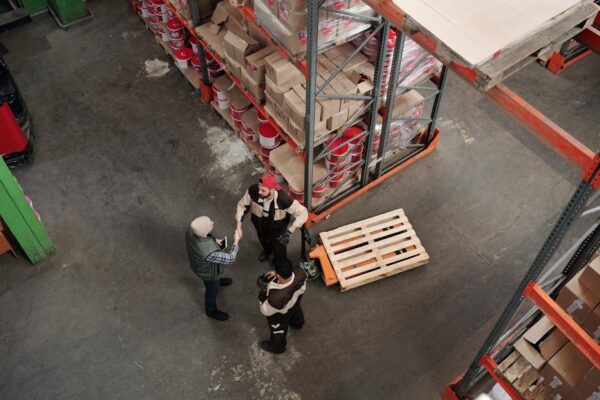 Distributor