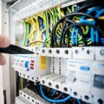 electricista cerca de mí