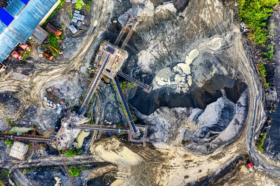 mining equipment supplier